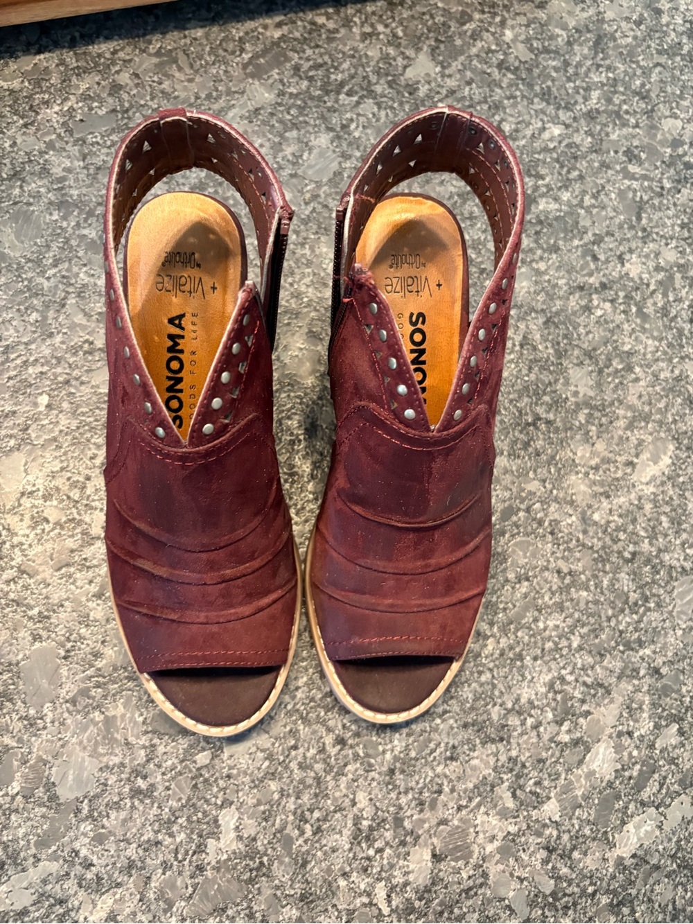 Sonoma Burgundy Open-Toe Studded Block Heel Mules - Picture 3 of 6